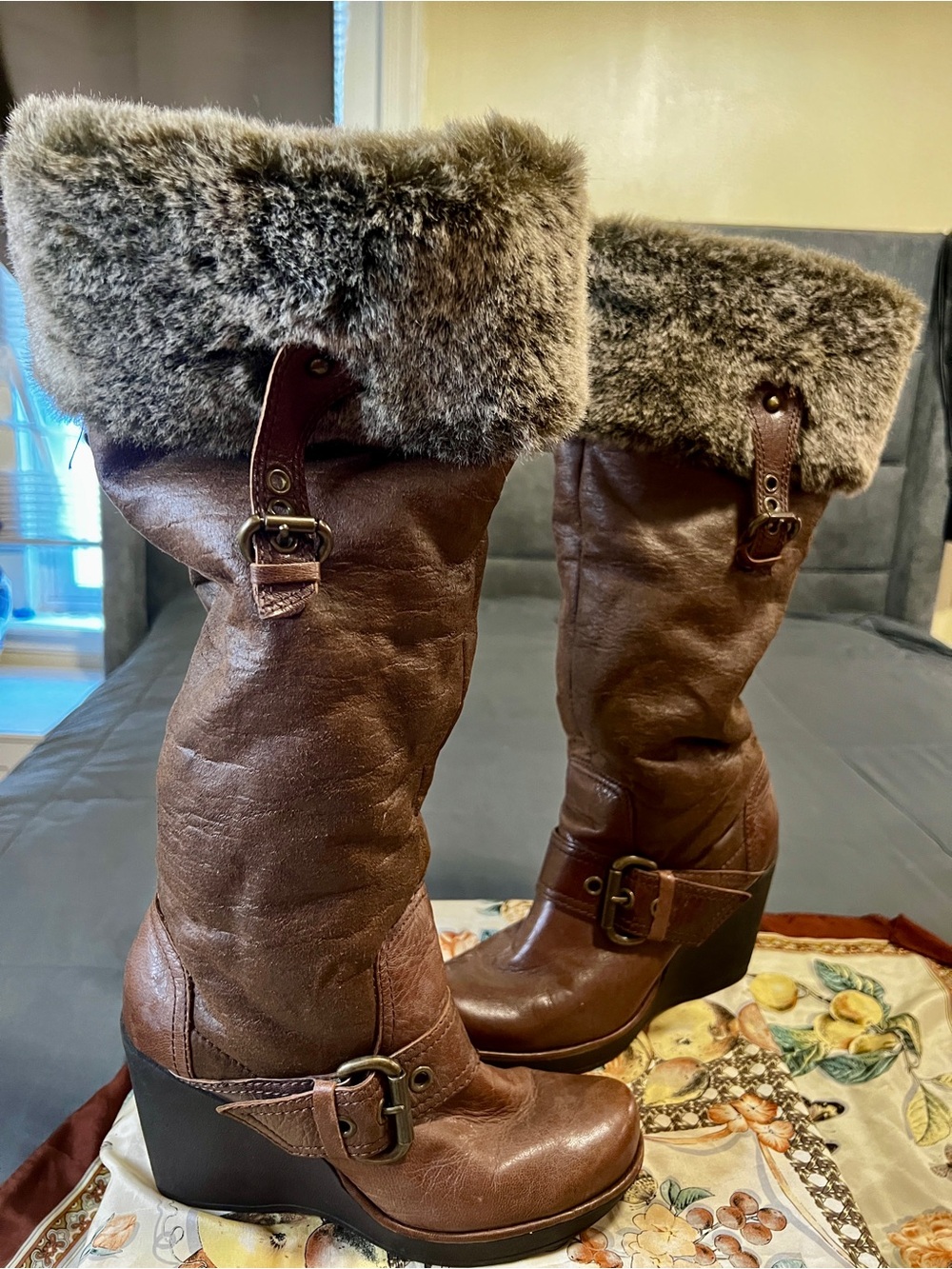 Aldo Y2K Wms Brown Leather Faux Fur Trim Buckle Wedge Boho Tall Boots 40/9